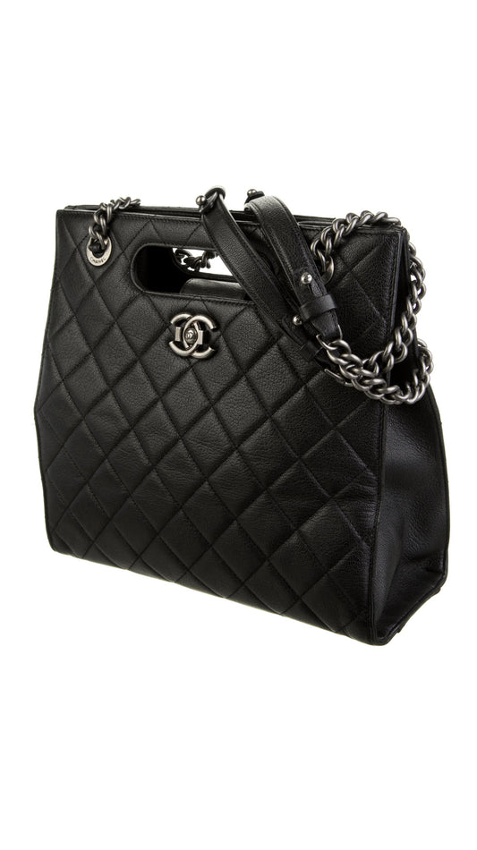 Chanel Perfect Edge N/S Shopping Tote